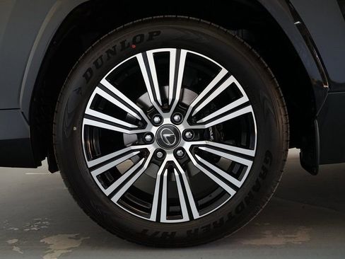 Used 2026 Lexus LX 600 4WD w/ Accessory Package (Z1) image 39