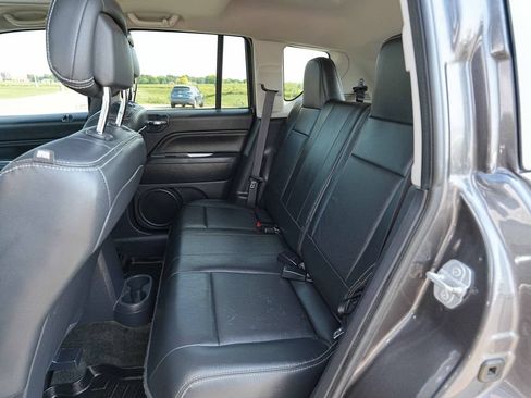 Used 2017 Jeep Compass High Altitude AWD/4WD image 15