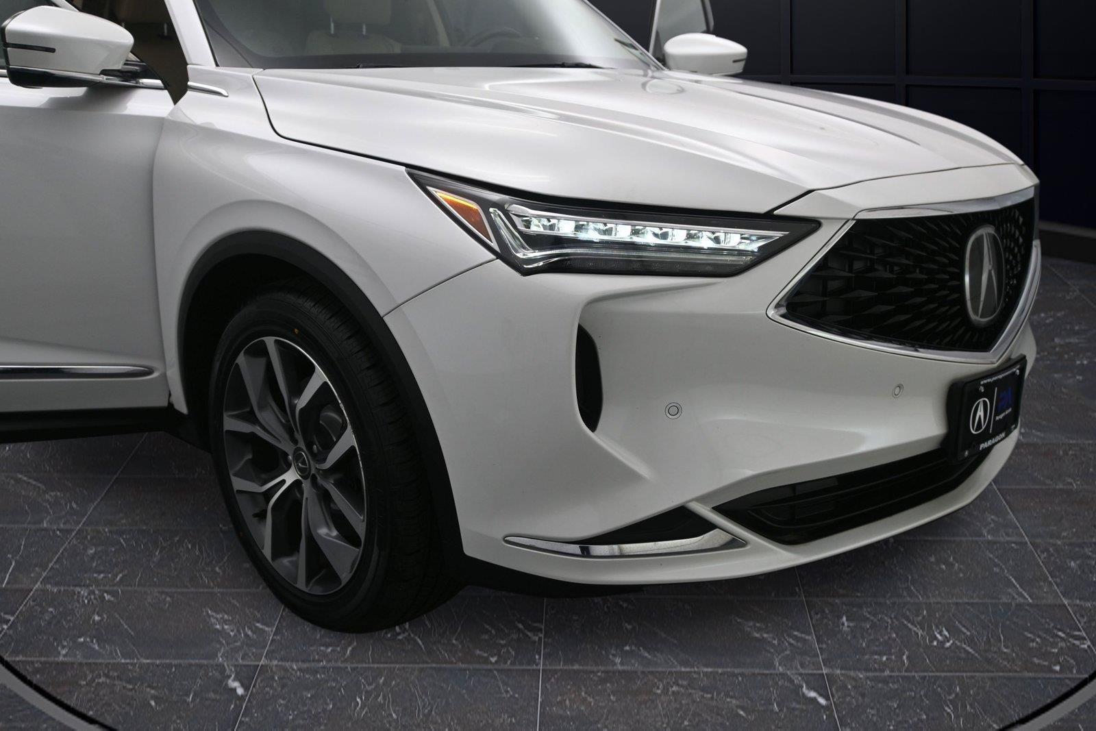 Used 2024 Acura MDX w/ Technology Package AWD/4WD image 19