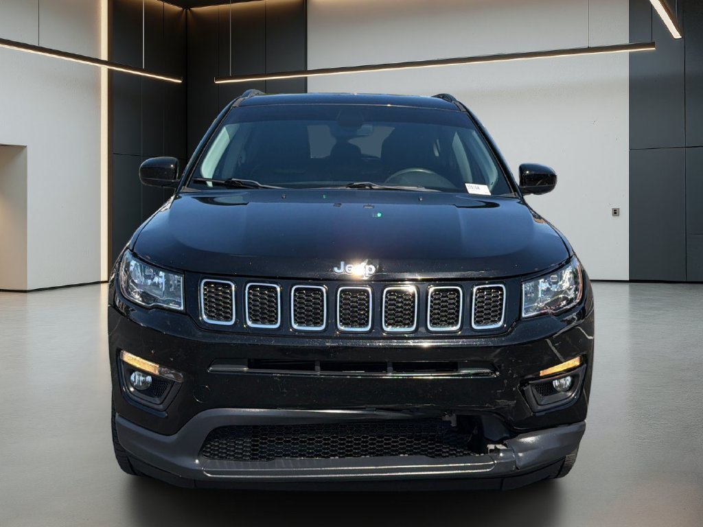 Used 2021 Jeep Compass Latitude FWD image 9