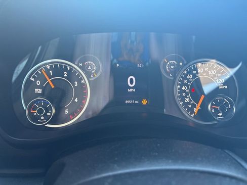 Used 2020 RAM 2500 Big Horn image 12