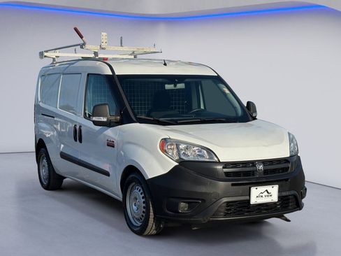 Used 2018 RAM ProMaster City Tradesman FWD image 9