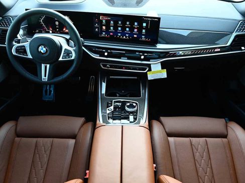 New 2026 BMW X5 M60i image 12