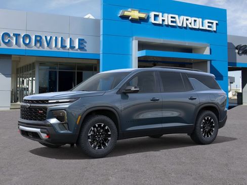 New 2026 Chevrolet Traverse Z71 w/ Enhanced Driving Package AWD/4WD image 2