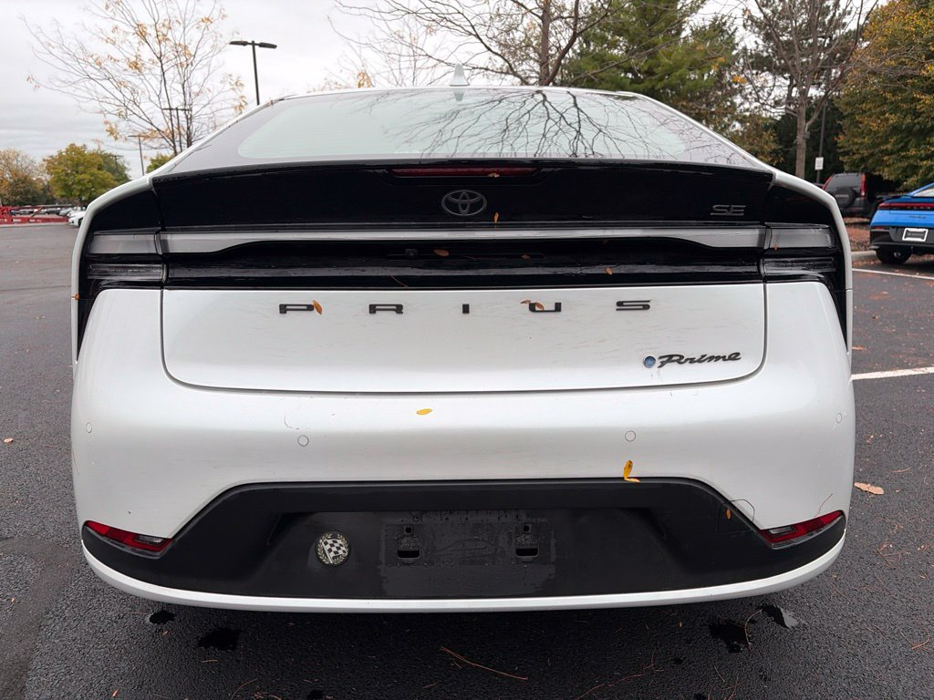 Used 2023 Toyota Prius Prime FWD image 8