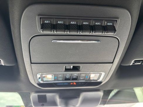 Used 2023 Ford F150 Raptor w/ Equipment Group 802A Raptor R AWD/4WD image 29