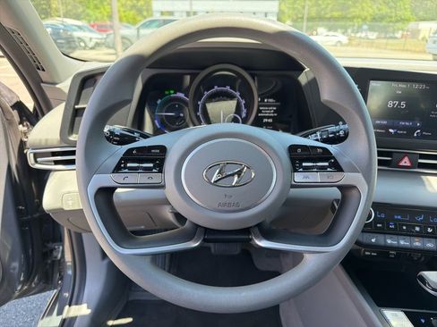 Certified 2023 Hyundai Elantra Blue w/ Cargo Package FWD image 19
