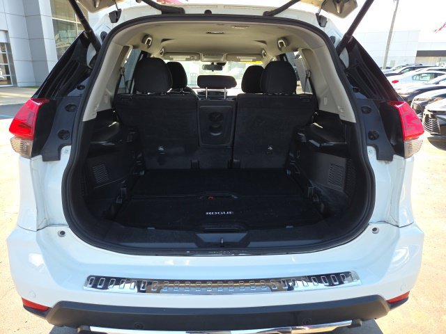 Used 2020 Nissan Rogue SV AWD/4WD image 23