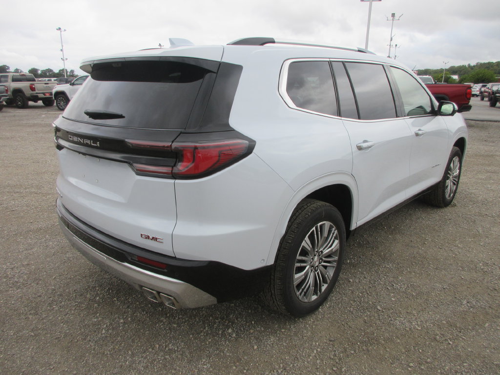 New 2027 GMC Acadia Denali FWD image 4