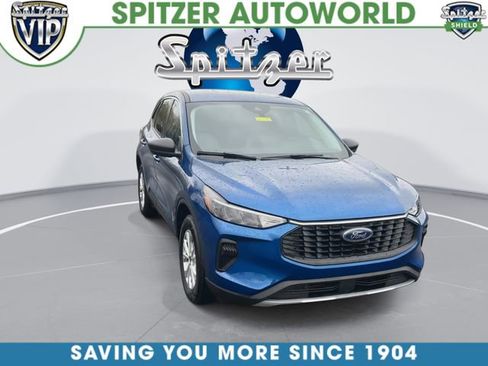 Used 2023 Ford Escape Active AWD/4WD image 3