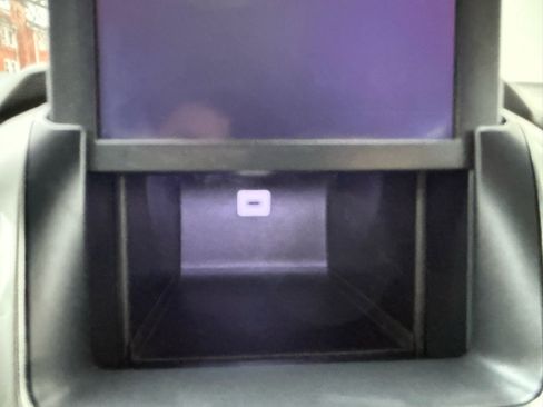 Used 2020 Chevrolet Tahoe 4WD image 38