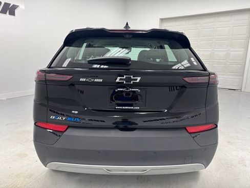 Used 2023 Chevrolet Bolt EUV Premier FWD image 6
