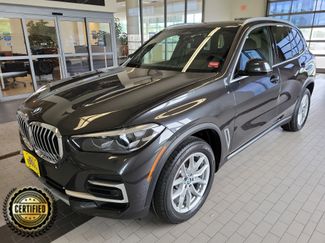 Used 2023 BMW X5 xDrive40i AWD/4WD video 1