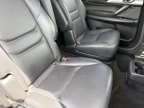 Used 2023 MAZDA CX-9 Touring Plus image 23