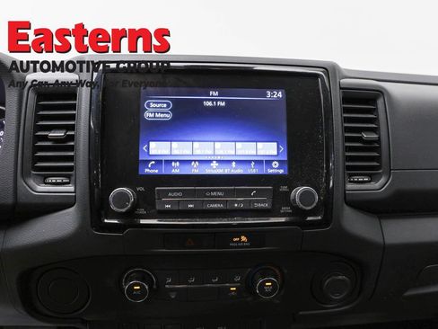 Used 2022 Nissan Frontier S RWD image 11