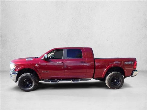 Used 2019 RAM 2500 Laramie AWD/4WD image 2