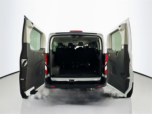 Used 2023 Ford Transit 350 XLT image 22