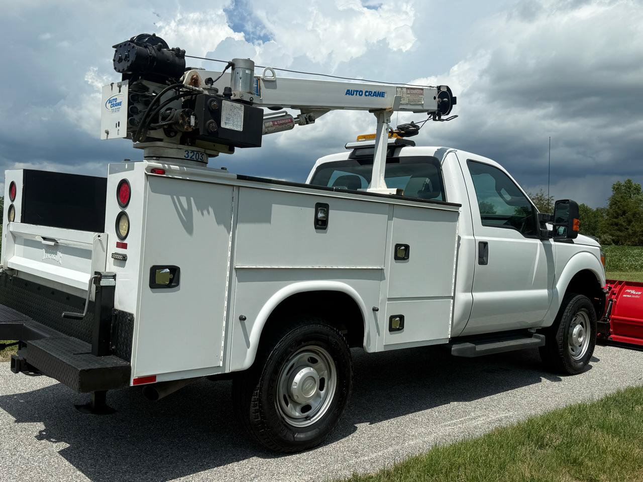 Used 2015 Ford F350 XL AWD/4WD image 8