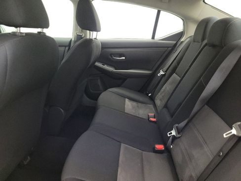 Used 2021 Nissan Sentra SR image 18