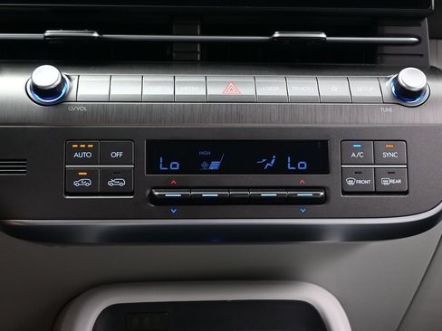 Used 2026 Hyundai Kona SEL Sport AWD/4WD image 19