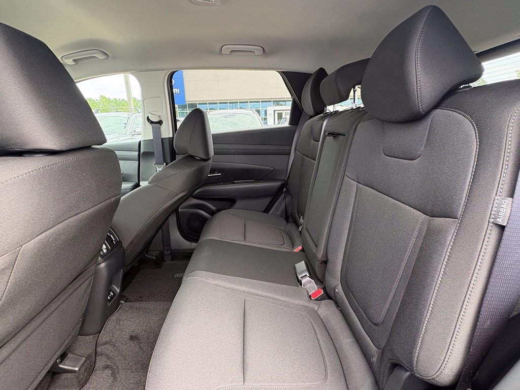 New 2026 Hyundai Tucson SEL w/ Tow & Go Package FWD image 16