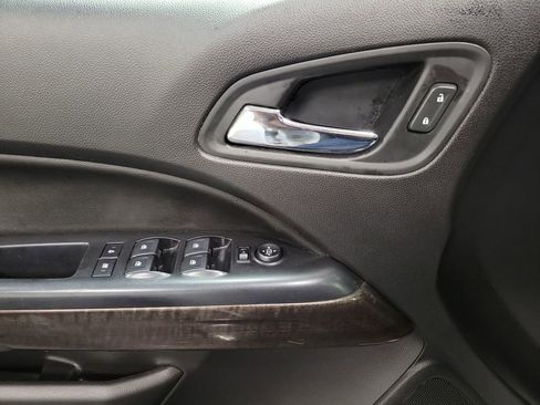 Used 2018 GMC Canyon SLT image 21