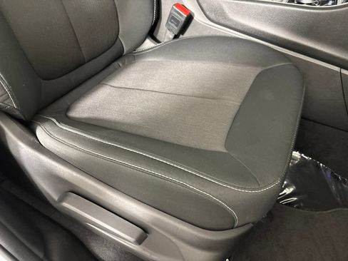 Used 2024 Jeep Grand Cherokee Laredo X w/ Luxury Tech Group I AWD/4WD image 32
