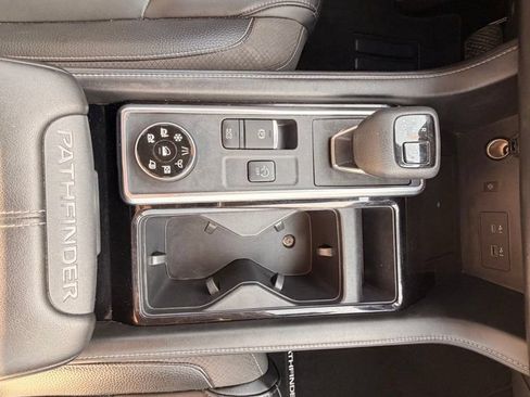 Certified 2023 Nissan Pathfinder SL AWD/4WD image 25