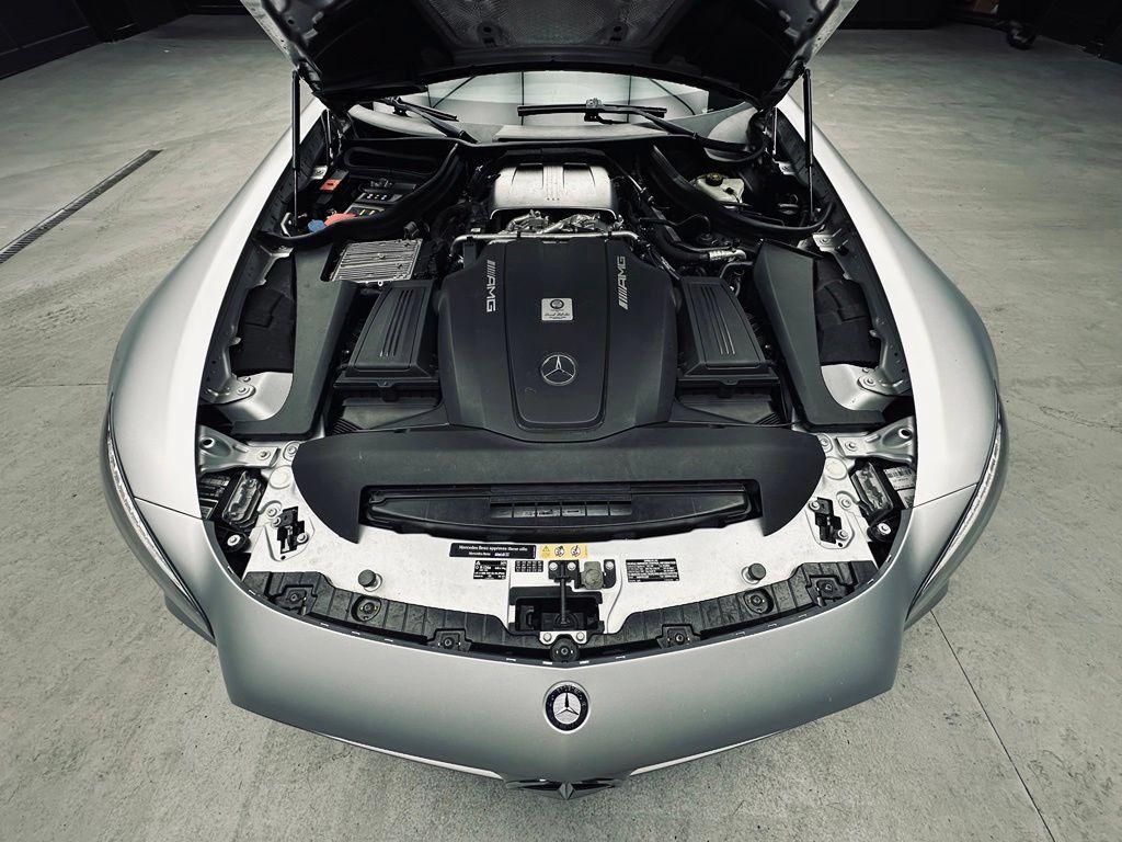 Used 2017 Mercedes-Benz AMG GT S image 38