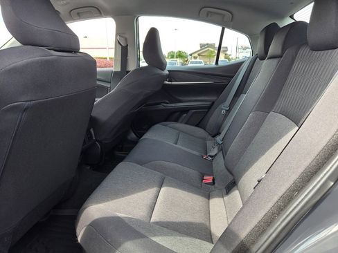 Certified 2025 Toyota Camry LE image 5