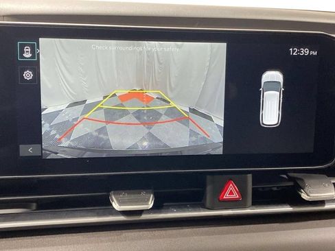 New 2026 Kia Carnival EX FWD image 24