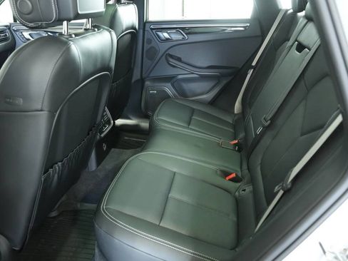 New 2025 Porsche Macan image 27