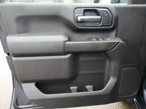 Used 2024 Chevrolet Silverado 2500 Custom w/ Custom Value Package image 22