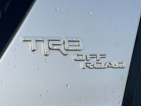 Used 2019 Toyota 4Runner TRD Off-Road Premium image 22