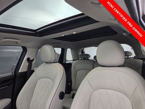 Used 2023 MINI Cooper S w/ Signature Upholstery Package image 32
