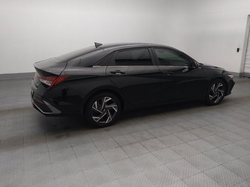 Used 2024 Hyundai Elantra Limited FWD image 10
