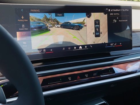 New 2026 BMW 740i w/ Premium Package RWD image 10