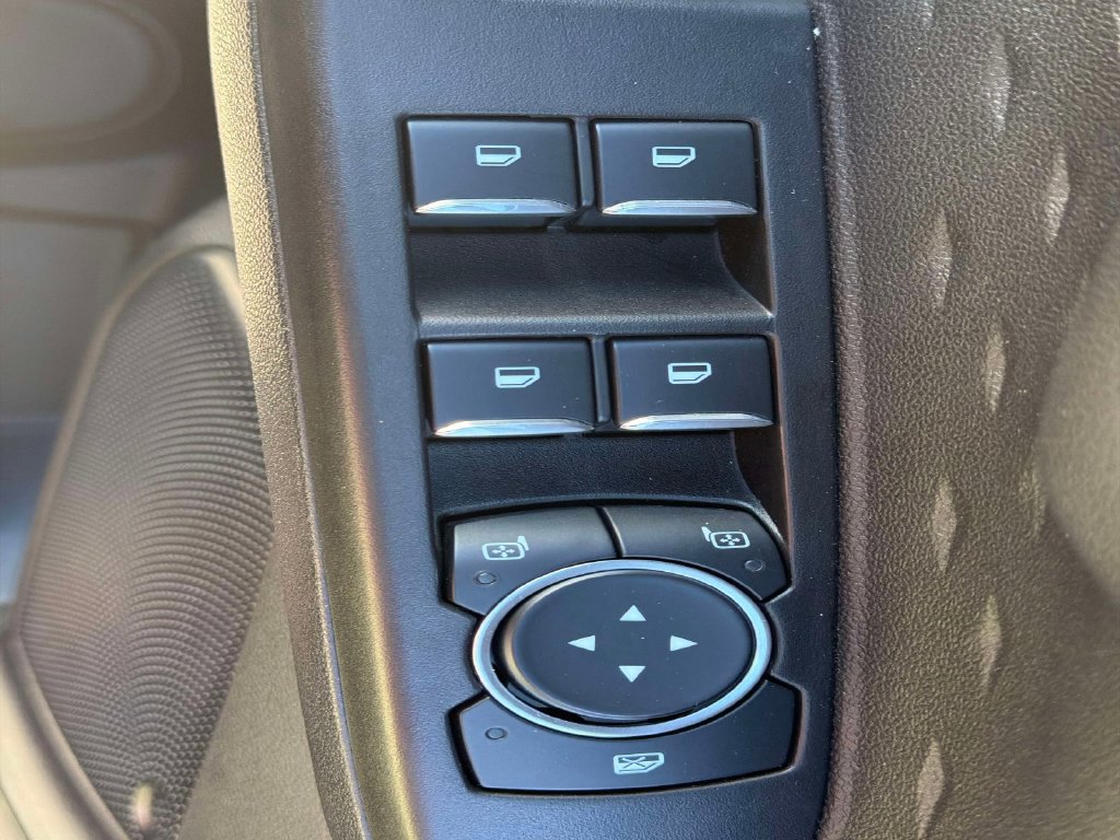 Used 2020 Ford Escape SEL FWD image 19
