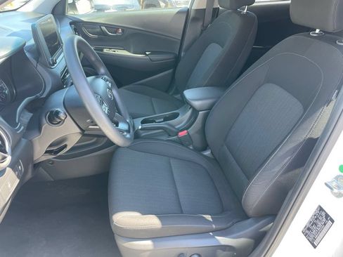 Used 2023 Hyundai Kona SEL w/ Cargo Package AWD/4WD image 6