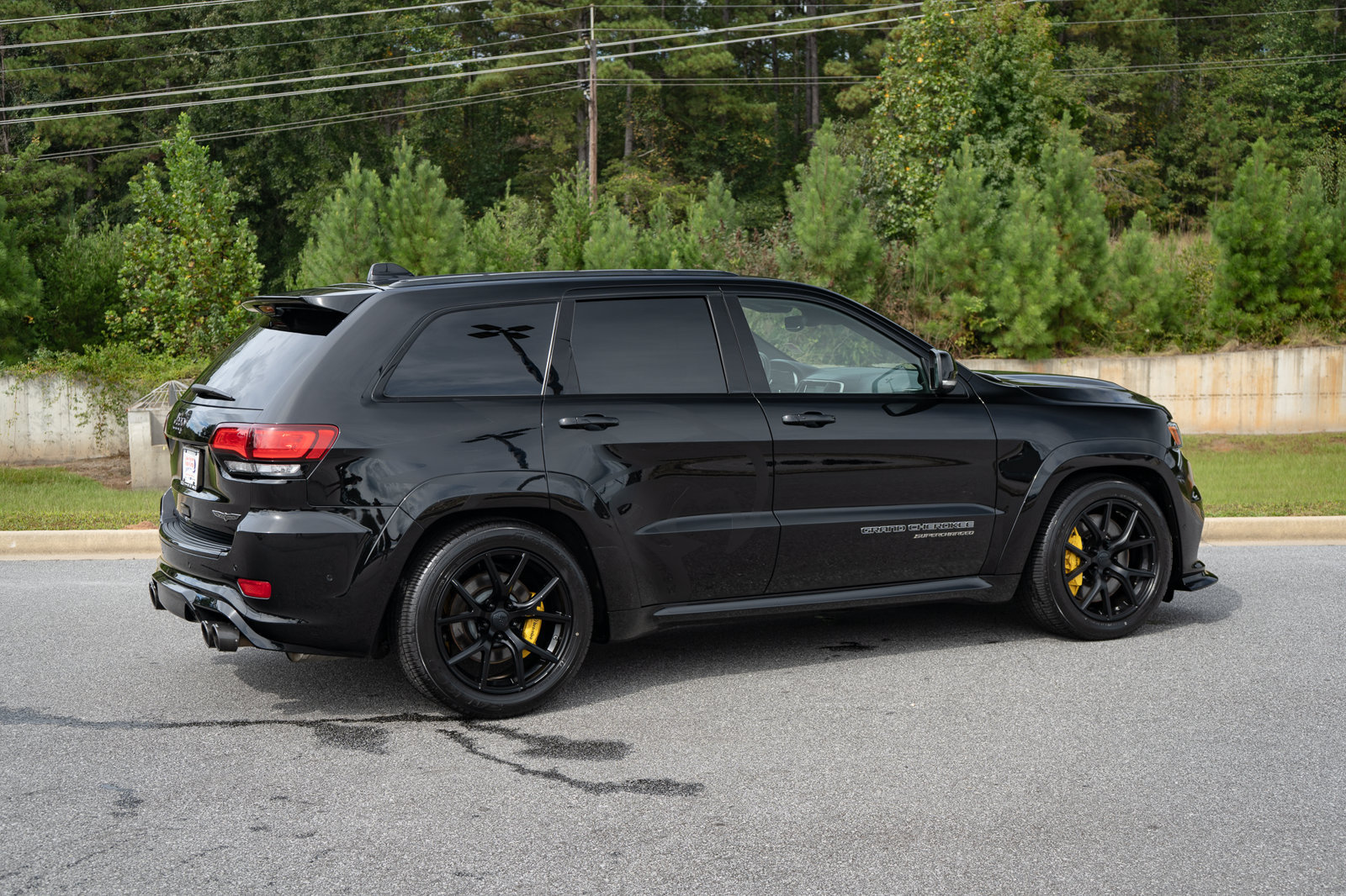 Used 2018 Jeep Grand Cherokee Trackhawk AWD/4WD image 22