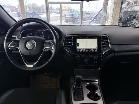 Used 2021 Jeep Grand Cherokee Laredo X image 41