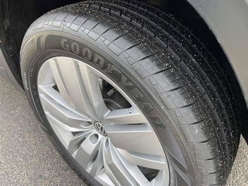 Used 2019 Volkswagen Atlas SEL image 40