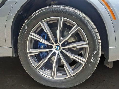Certified 2026 BMW X6 xDrive40i AWD/4WD image 9