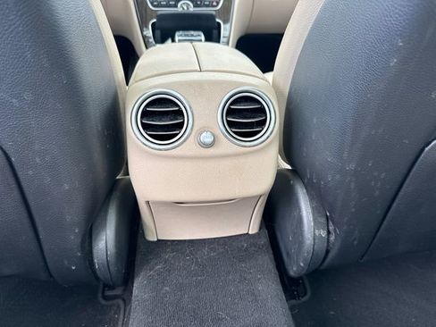 Used 2016 Mercedes-Benz C 300 4MATIC Sedan image 17