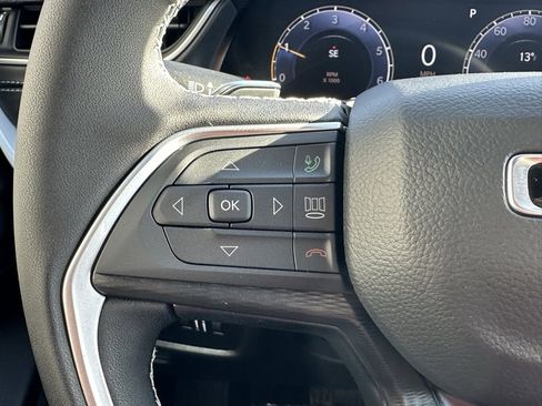 New 2025 Jeep Grand Cherokee Altitude image 22