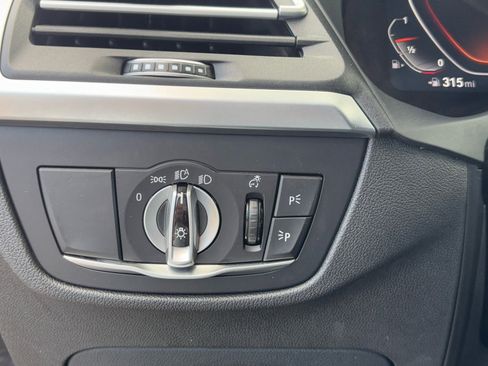 Used 2024 BMW X3 sDrive30i w/ Convenience Package image 28