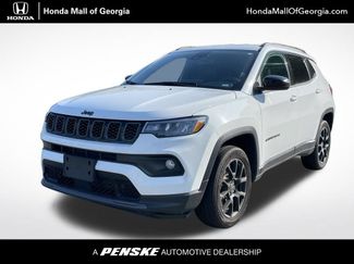 Used 2025 Jeep Compass Latitude w/ Convenience Group AWD/4WD video 1