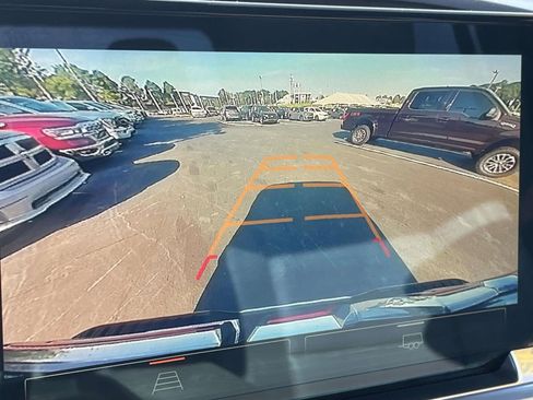 Used 2025 GMC Sierra 1500 SLT RWD image 28