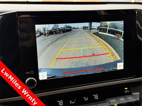 Used 2025 Toyota Camry LE image 24