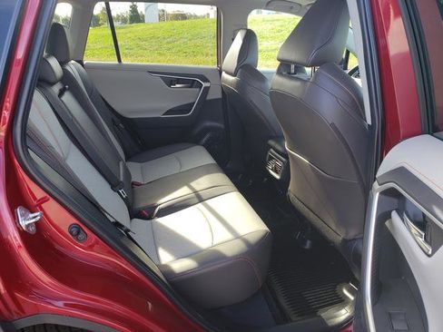 Used 2019 Toyota RAV4 Adventure image 14